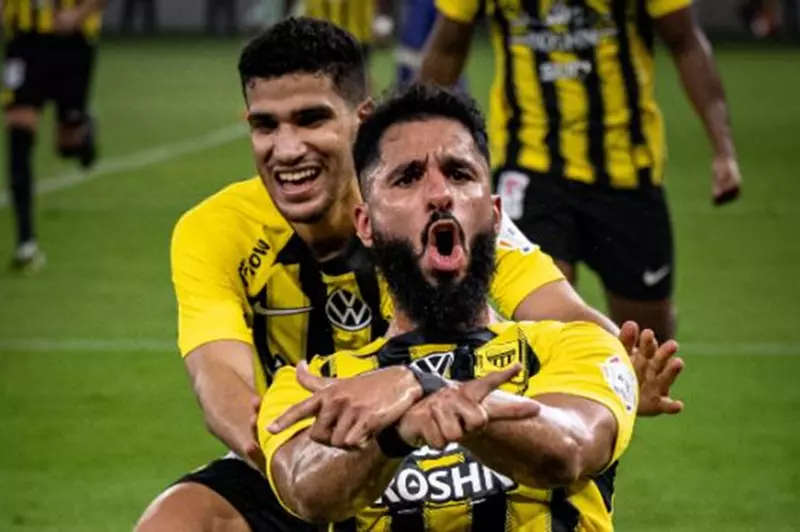 احتفال صالح الشهري مهاجم اتحاد جدة